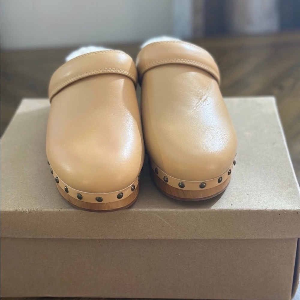 Madewell Beige Leather Mules - Picture 4 of 10